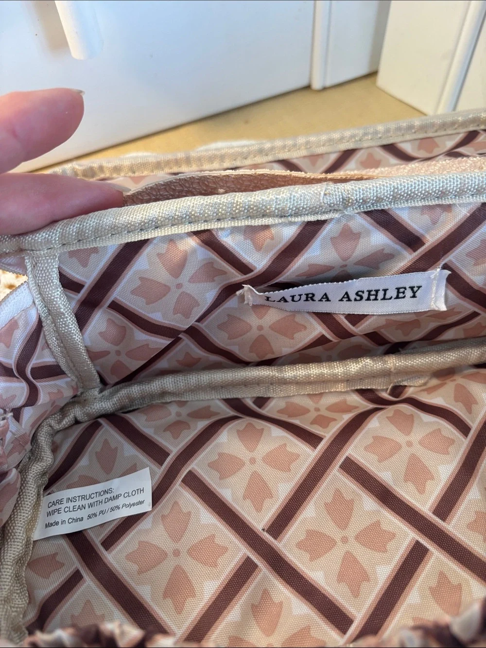 Laura Ashley Champagne Pink Travel Jewelry Bag NWT
